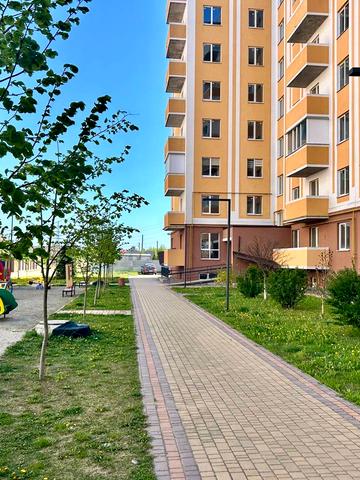 Івана Кожедуба вул., 8-Б
