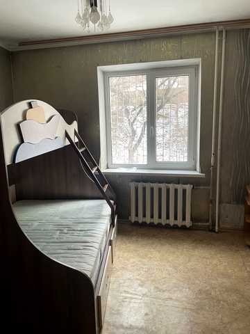 Харківська вул., 44
