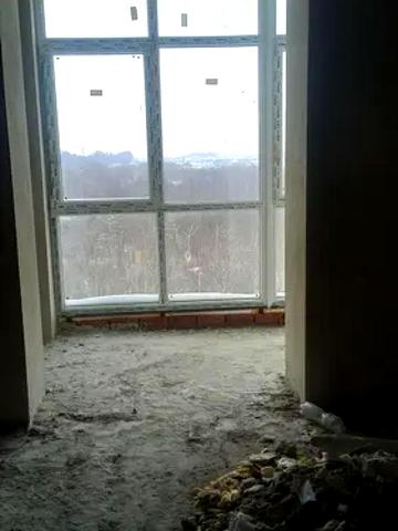 Івана Величковського вул., (Будинок 1)