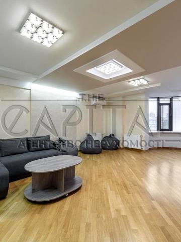 Старонаводницька вул., 4-В