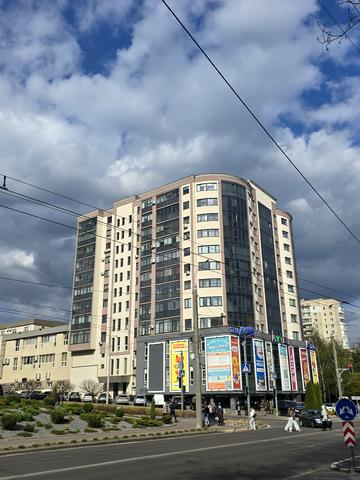 Київська вул., 67