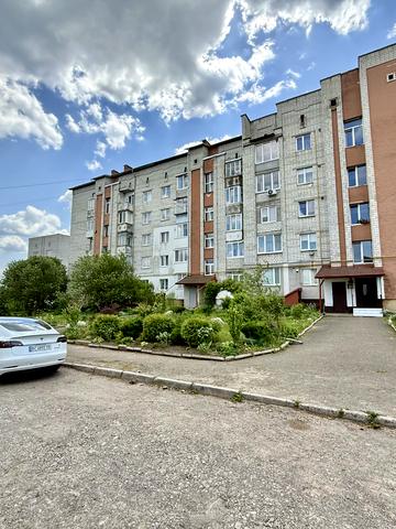 Андрея Шептицького вул., 5