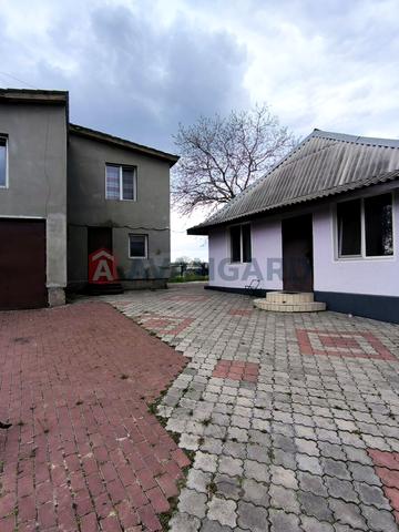 Соборна, 49