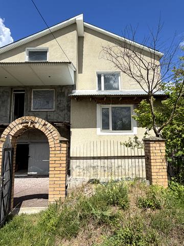 Петра Сагайдачного вул., 19