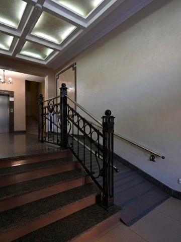 Генерала Тараса Чупринки вул. (), 3