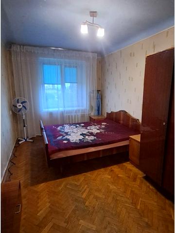Автозаводська вул., 11