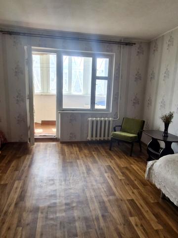 Євгена Чикаленка вул., 87