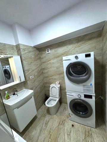 Дениса Січинського вул., 2а