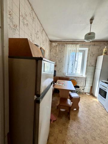 Колодязна вул., 37