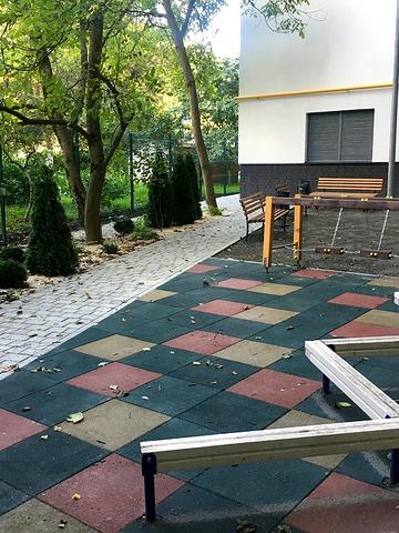 Василя Стуса вул. (Островського), 12