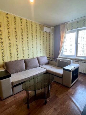 Григорія Ващенка вул., 5