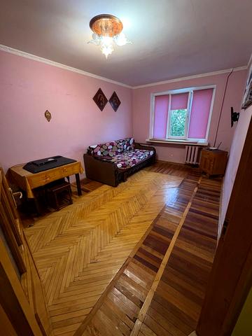 Широка вул., 100