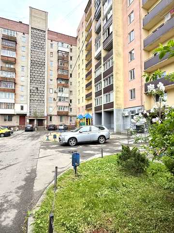 Соборна вул., 416-Б