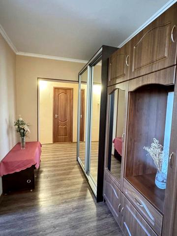 Великогірна вул., 24