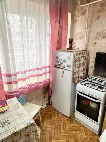 Волинська вул., 15/15