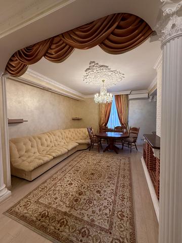 Перша Ливарна вул. (Червоногвардійська), 38