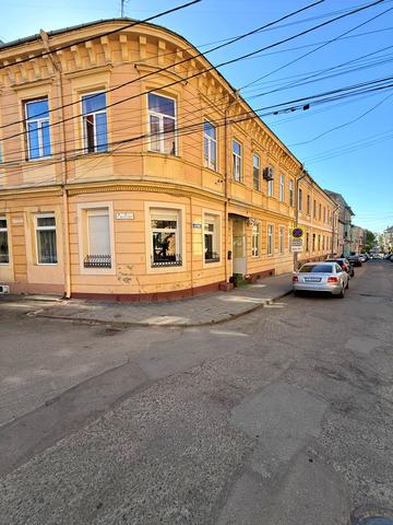 Конституційна вул. (28 Червня), 21