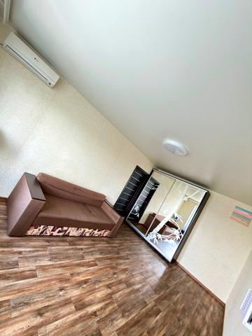 Гідропаркова вул., 1