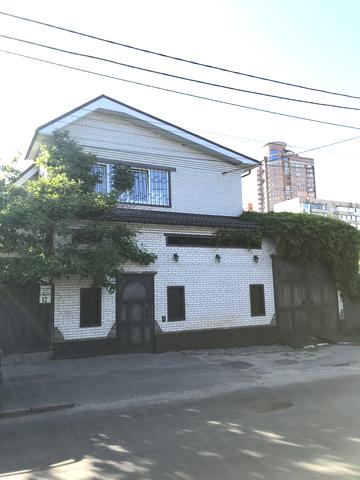 Нечуя-Левицького вул., 12А