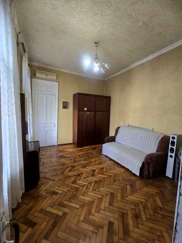 Грецька вул., 12