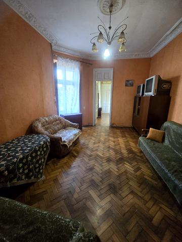 Грецька вул., 12