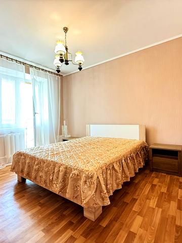 Садова вул., 17