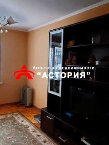 Бородинська вул., 10
