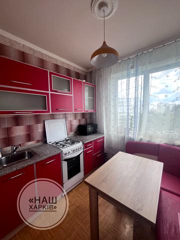 Амосова вул. (Корчагінців), 9