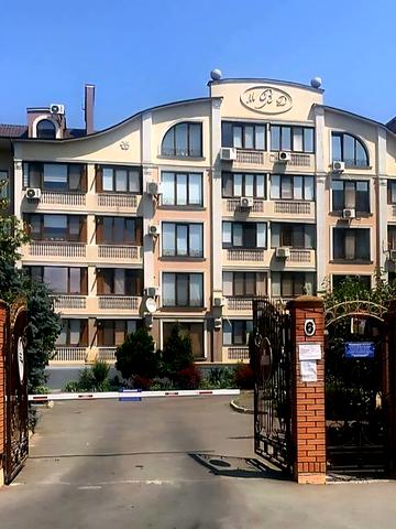 Таїрова вул., 6/1