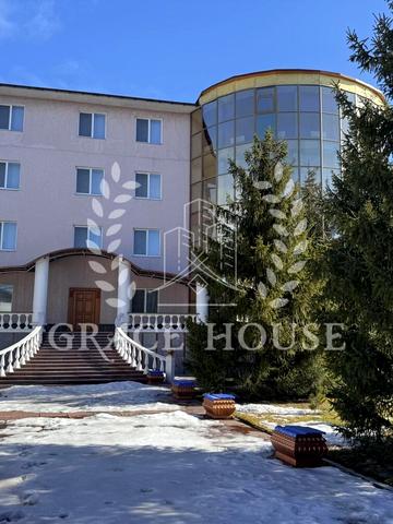 Ярослава Мудрого вул., 28