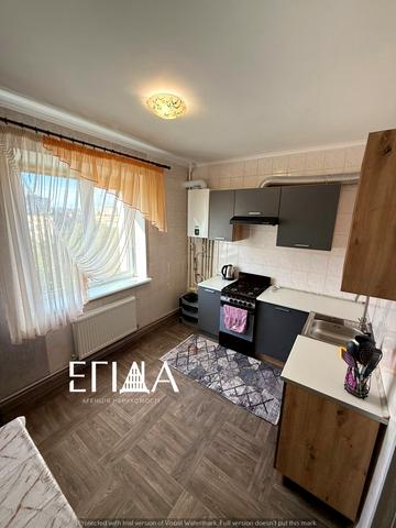 Незалежності вул. (Космонавта Попова), 18 к4