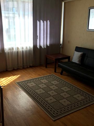 Лесі Українки бульв., 7