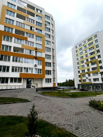 Івана Величковського вул., 15