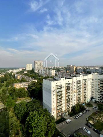Ювілейний просп. (), 61Д