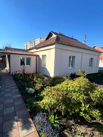 Романа Шухевича вул. (Курчатова), 104/1