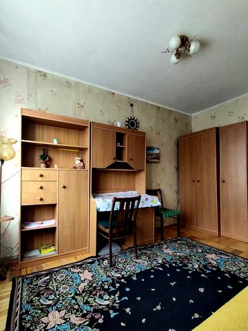 Володимира Великого вул. (Артема), 121