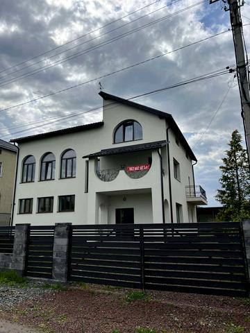 Трускавецька вул., 14