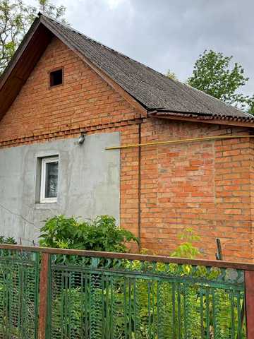 Набережна, 18
