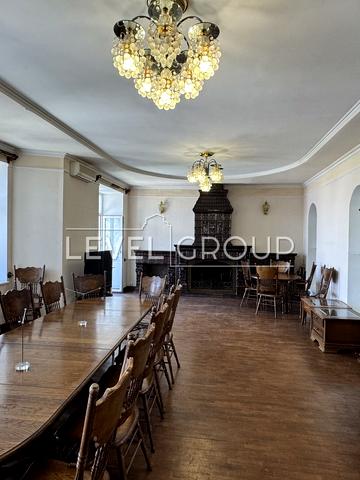 Антоновича вул. (Горького), 9