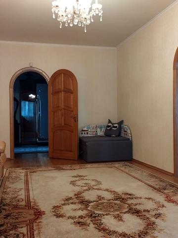 Миколи Лаврухіна вул., 7