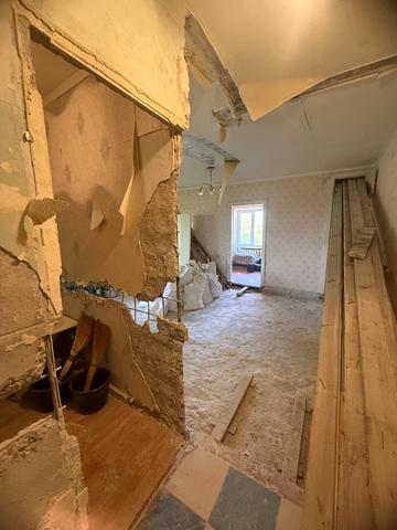 Запорізька вул., 31