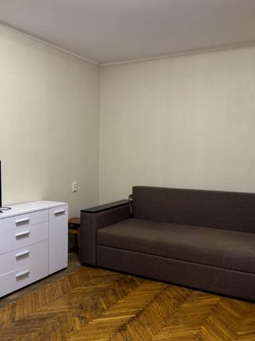 Гусовського вул., 4