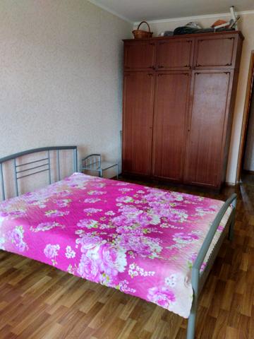 Нескорених вул., 30