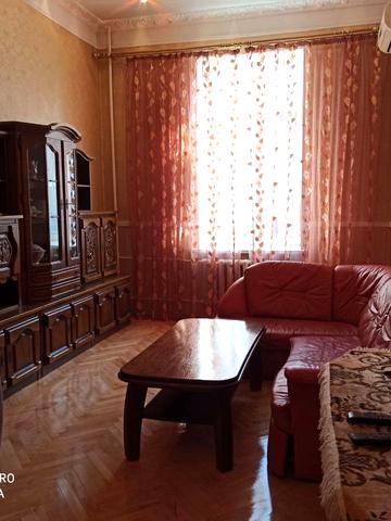 Басейна вул., 12