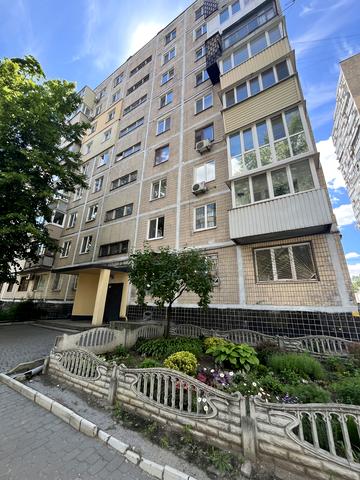 Сонячна Набережна вул. (Маршала Малиновського), 48