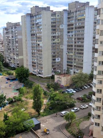 Миколи Бажана просп., 26