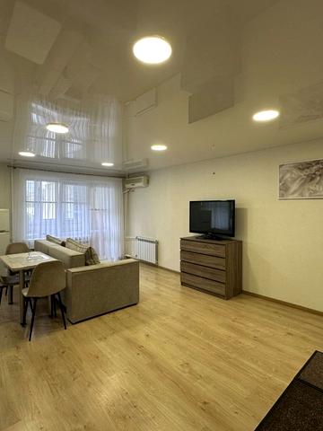 Робоча вул., 71