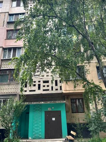 Академіка Заболотного вул., 29