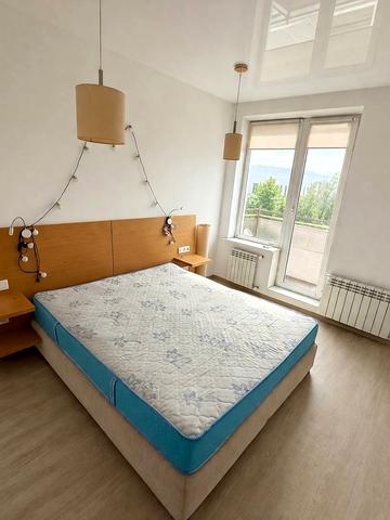 Дмитра Яворницького просп. (Карла Маркса), 20
