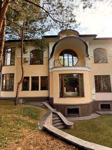 Елітна, 3